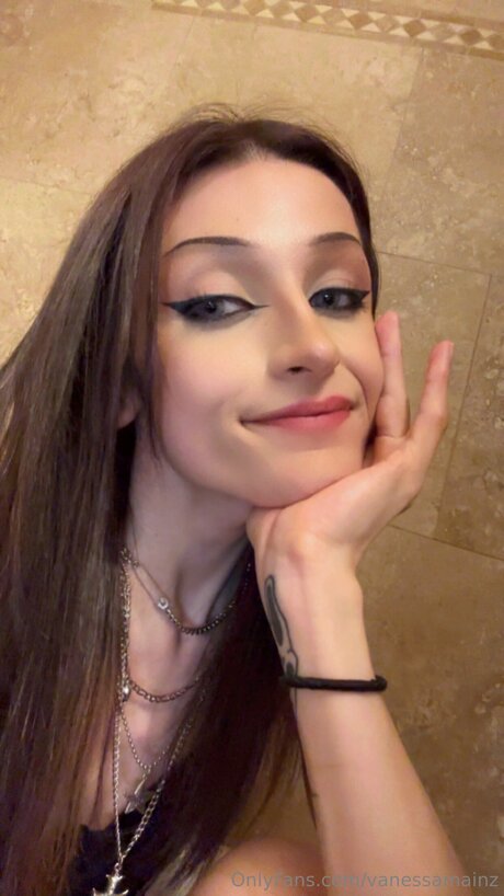 Vanessamainz onlyfans leaked sex