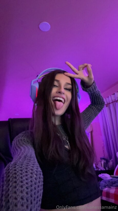 Vanessamainz onlyfans leaked porn