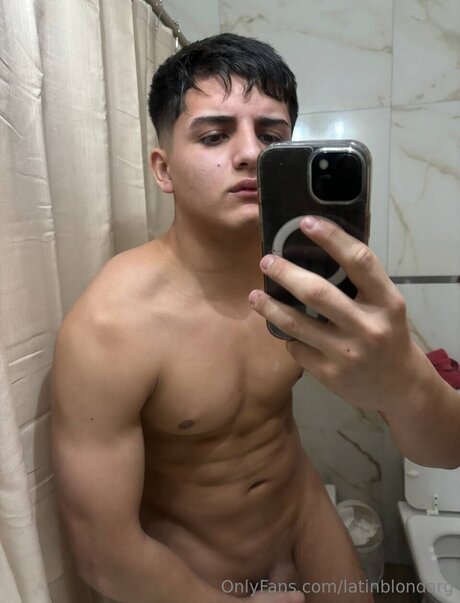 Latinblondarg leak onlyfans