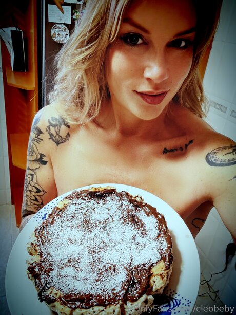 Cleobeby nude onlyfans leaked