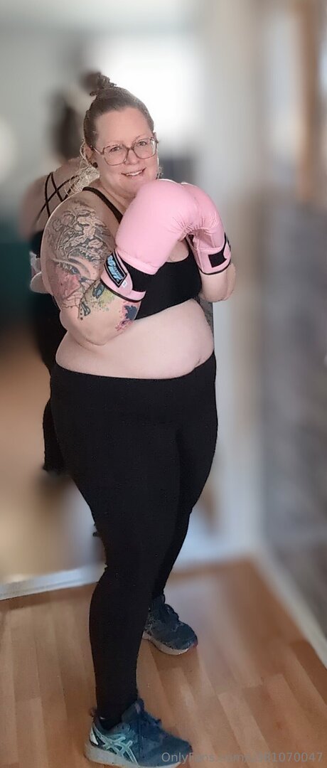 U381070047 onlyfans striptease