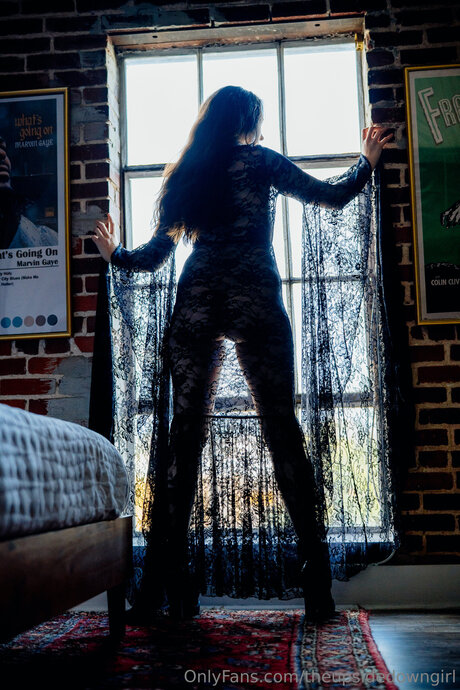 Theupsidedowngirl nude porn onlyfans