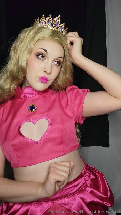 Theupsidedowngirl onlyfans leams