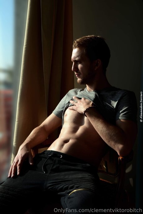 Victorobitch onlyfans strip