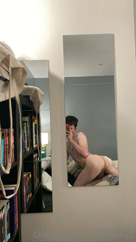 Xhoebyt naked onlyfans pics