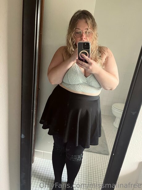 Missmalinafree onlyfans pics