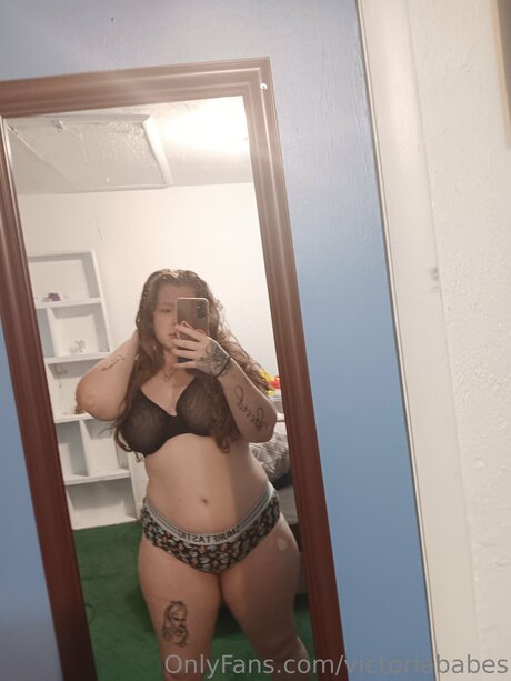 Victoriababes onlyfans model photos
