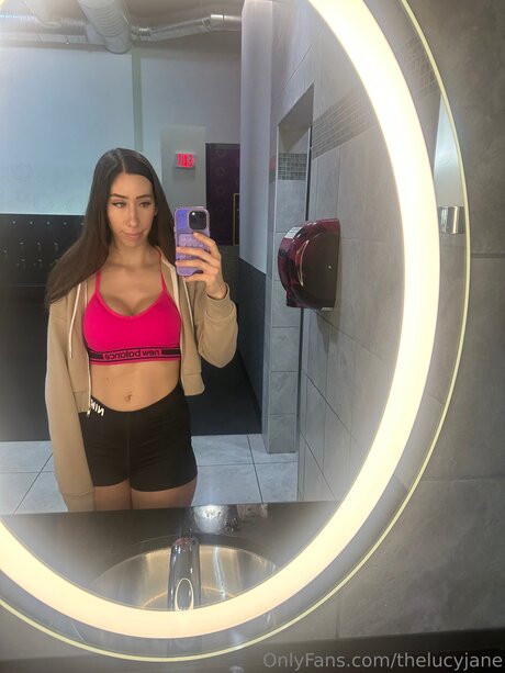 Thelucyjane onlyfans free content