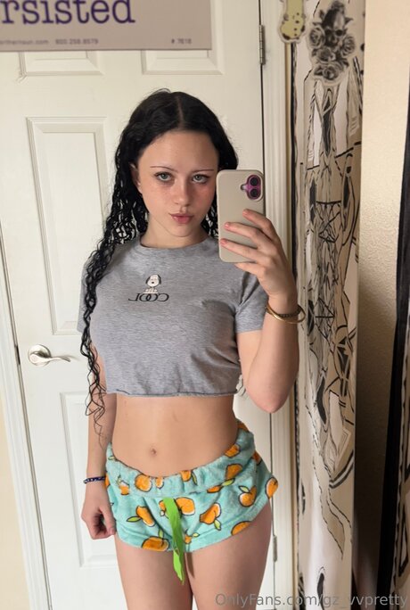 Gz Vvpretty onlyfans leajs