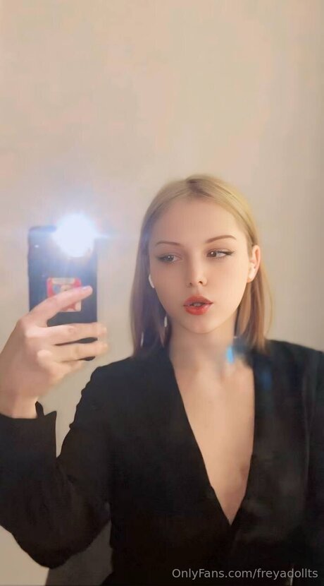 Freyadollts free only fans