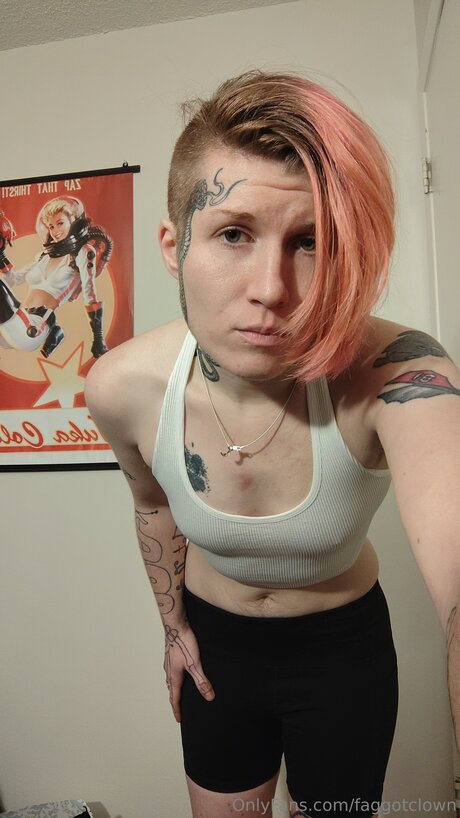 Faggotclown onlyfans nude pics