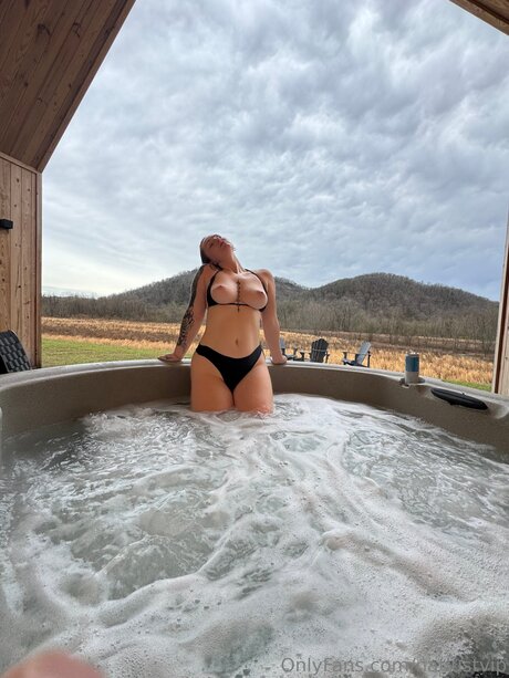 Natlustvip onlyfans naked pics