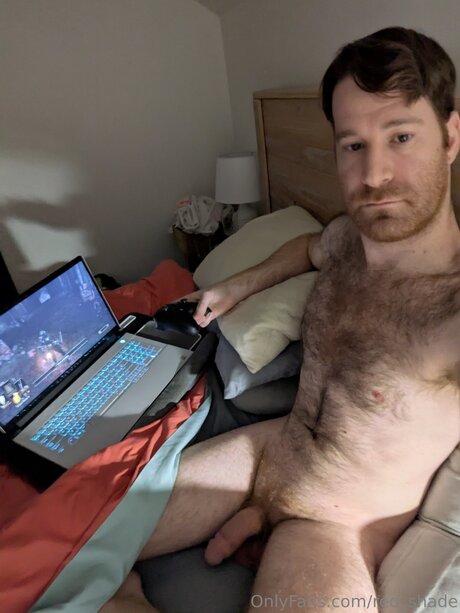 Red Hart onlyfans model photos