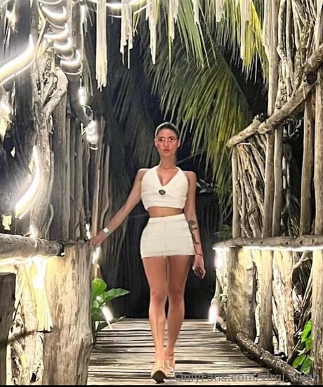 Virgi Vixen only fans pics