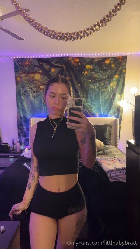 Aalyiahtorress feet onlyfans