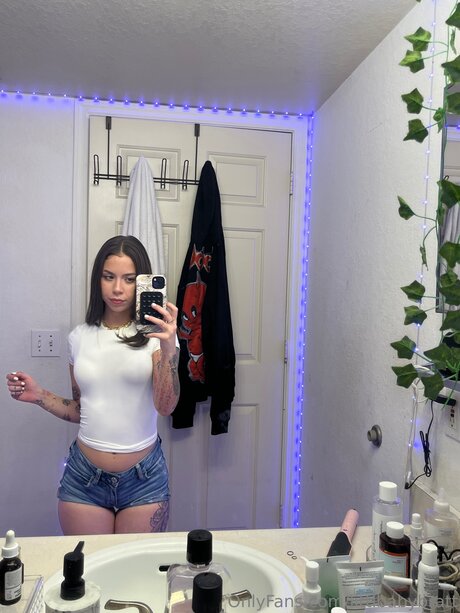 Aalyiahtorress onlyfans content type