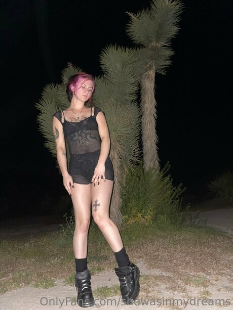 Shewasinmydreams onlyfans nude leak