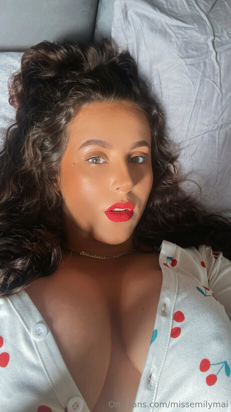 Missemilymai onlyfans boobs