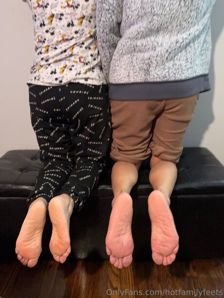 Hotfamilyfeets onlyfans x