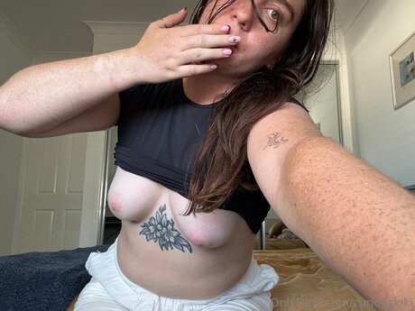 Curiouskiki onlyfans leaked sex