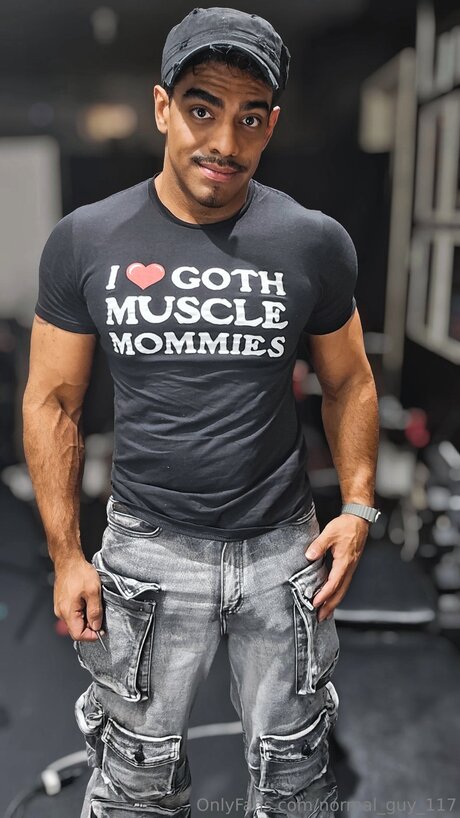 Normal Guy 117 only fans pics
