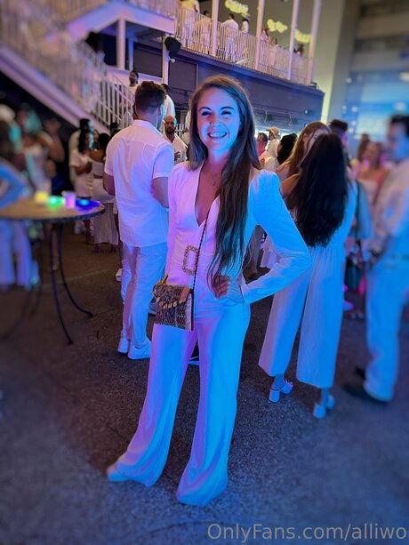 Alliwo onlyfans leaked sex