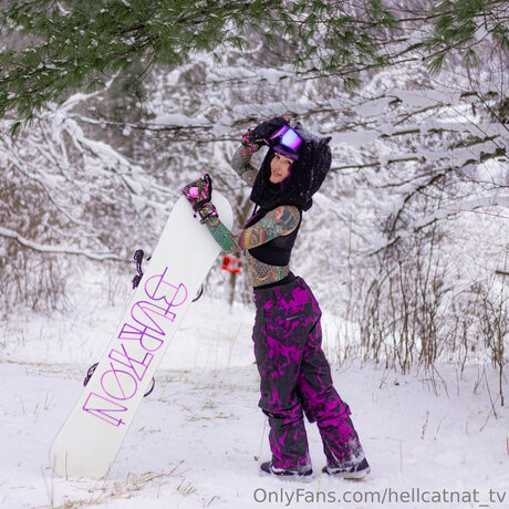 Hellcatnat Tv onlyfans nide