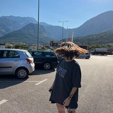 Miaabloom onlyfans naked