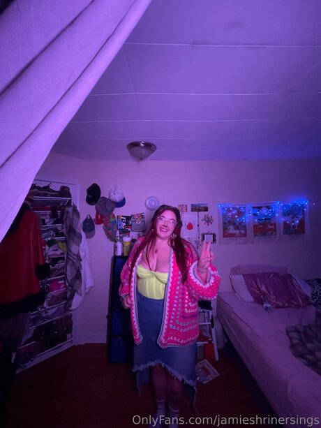 Jamieshrinersings onlyfans photos