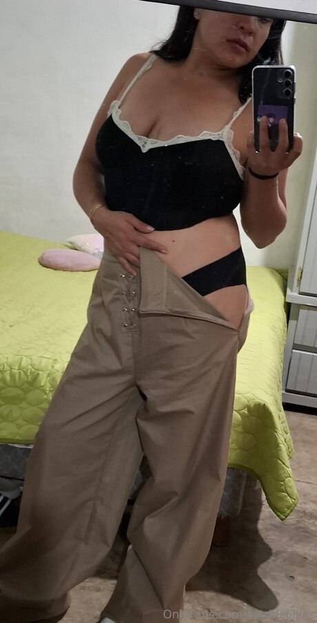 Astridcollins only fans naked