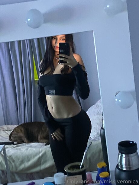 Miss Veronica naked onlyfans leaks