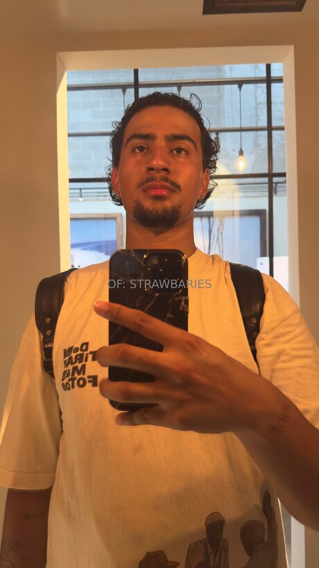 Strawbaries leaked onlyfans