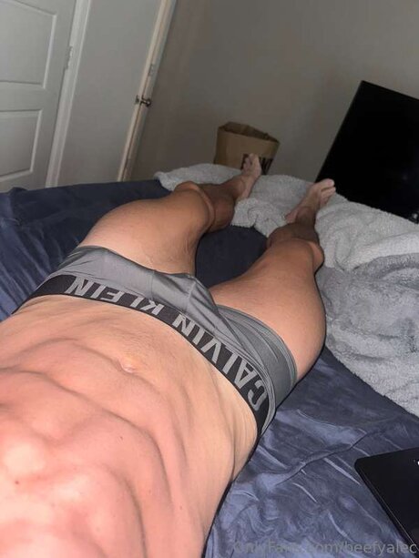 Beefyalec nudes onlyfans leaked