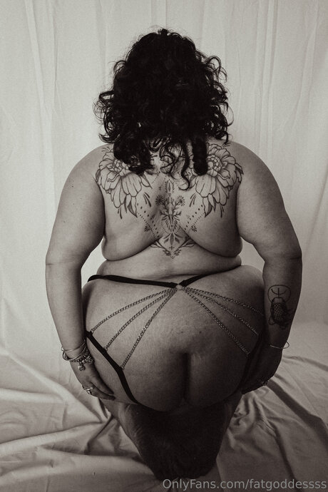 Fatgoddessss nudes onlyfans