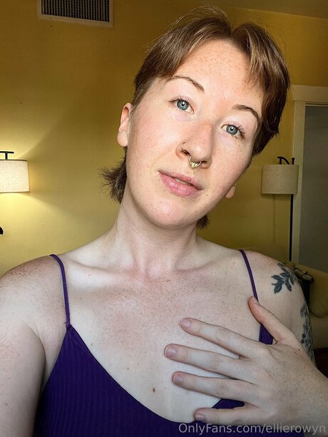 Ellierowyn onlyfans porn leaked