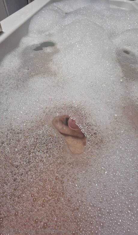 Bigdickmikey1 is on onlyfans