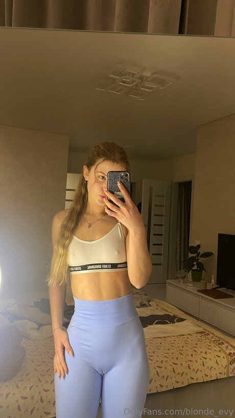 Cute Blonde Evy leak onlyfans