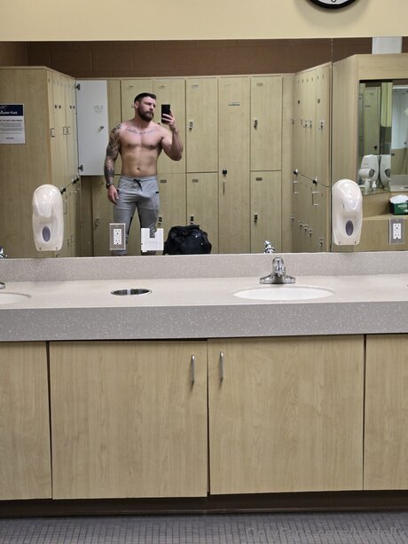 Bedellx onlyfans nude tits