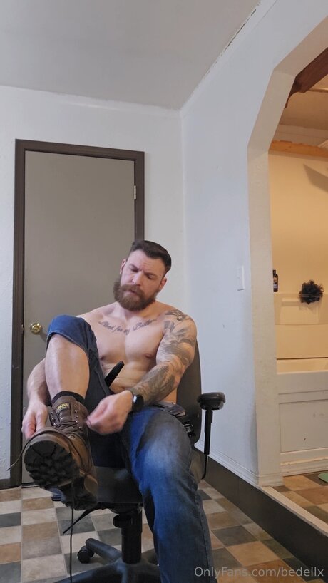 Bedellx onlyfans topless