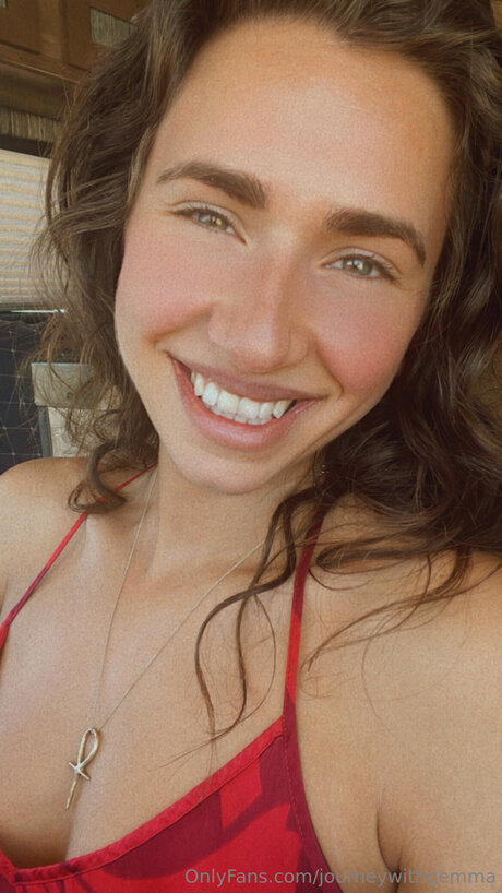 Journeywithgemma onlyfans strip