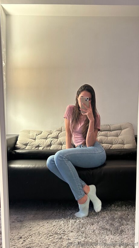 Sweetbottomf onlyfans nude pics