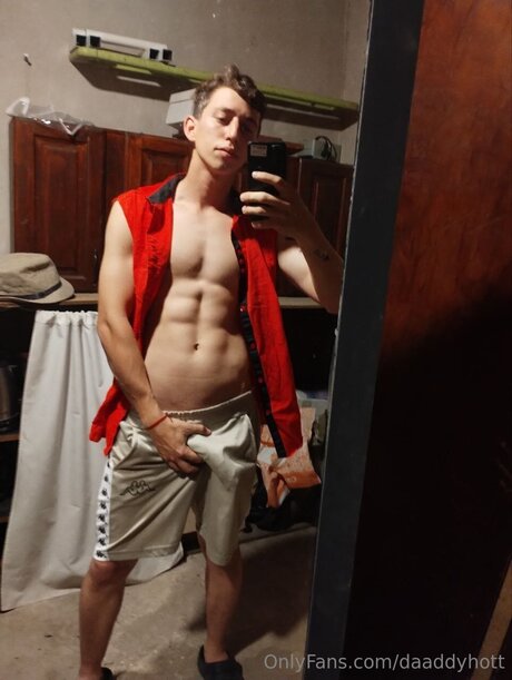 Daaddyhott new onlyfans leak