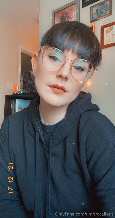 Umbratallons boobs onlyfans