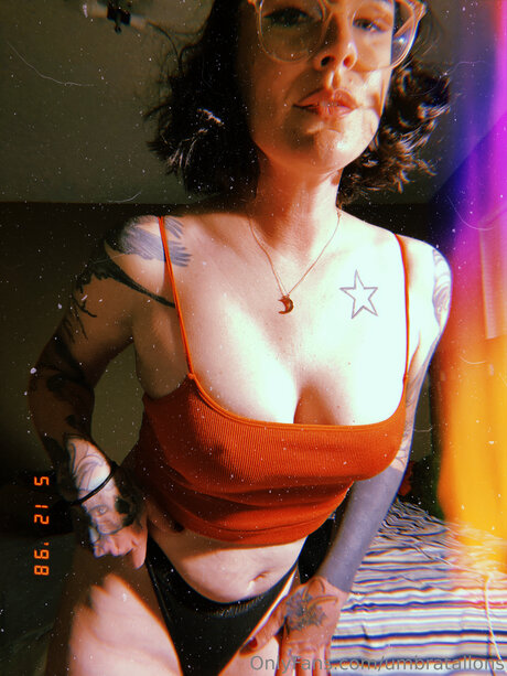 Umbratallons naked only fans