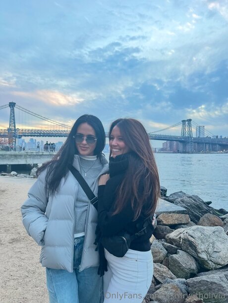 Asmrwitholivia new onlyfans