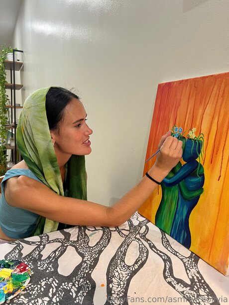 Asmrwitholivia naked onlyfans