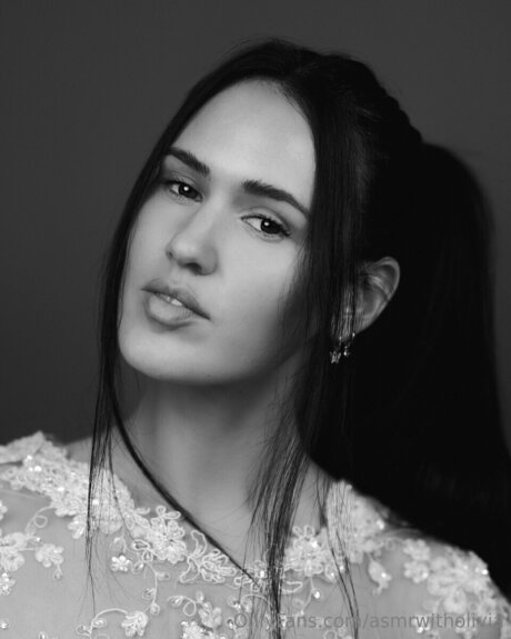 Asmrwitholivia onlyfans posts