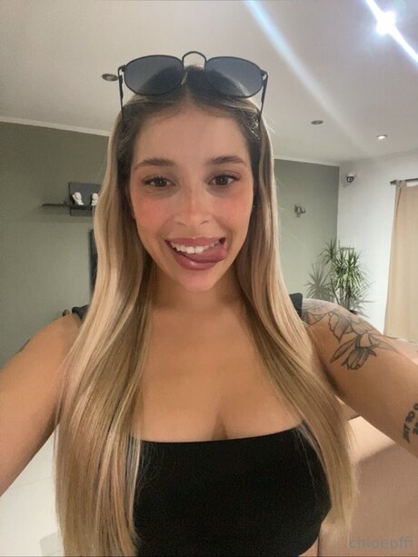 Itskhloe naked onlyfans leaks