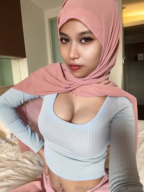 Hijab Aysha onlyfans porn leaks