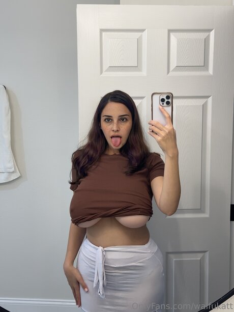 Waifukatt only fans leak nude